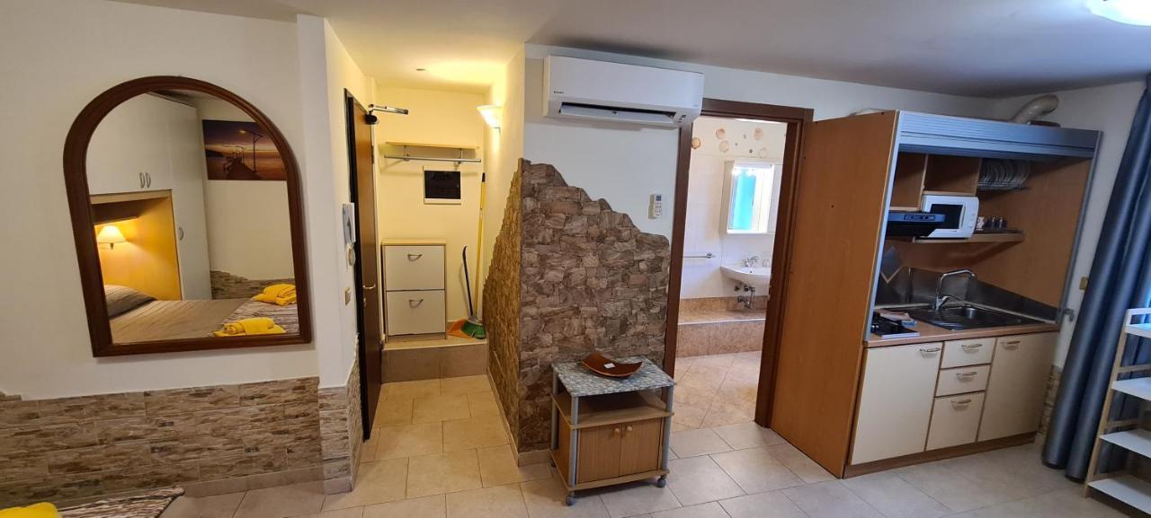 Residence La Villetta Ріміні Екстер'єр фото