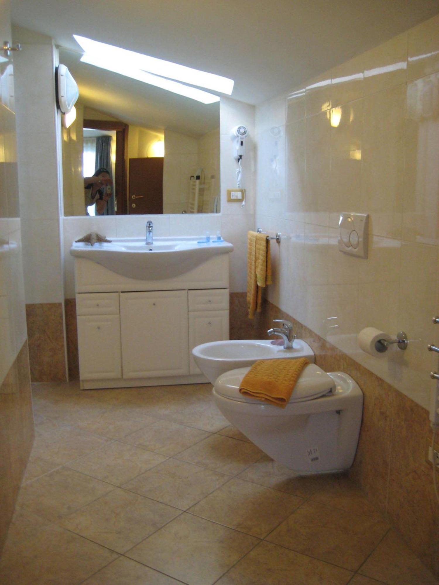 Residence La Villetta Ріміні Екстер'єр фото